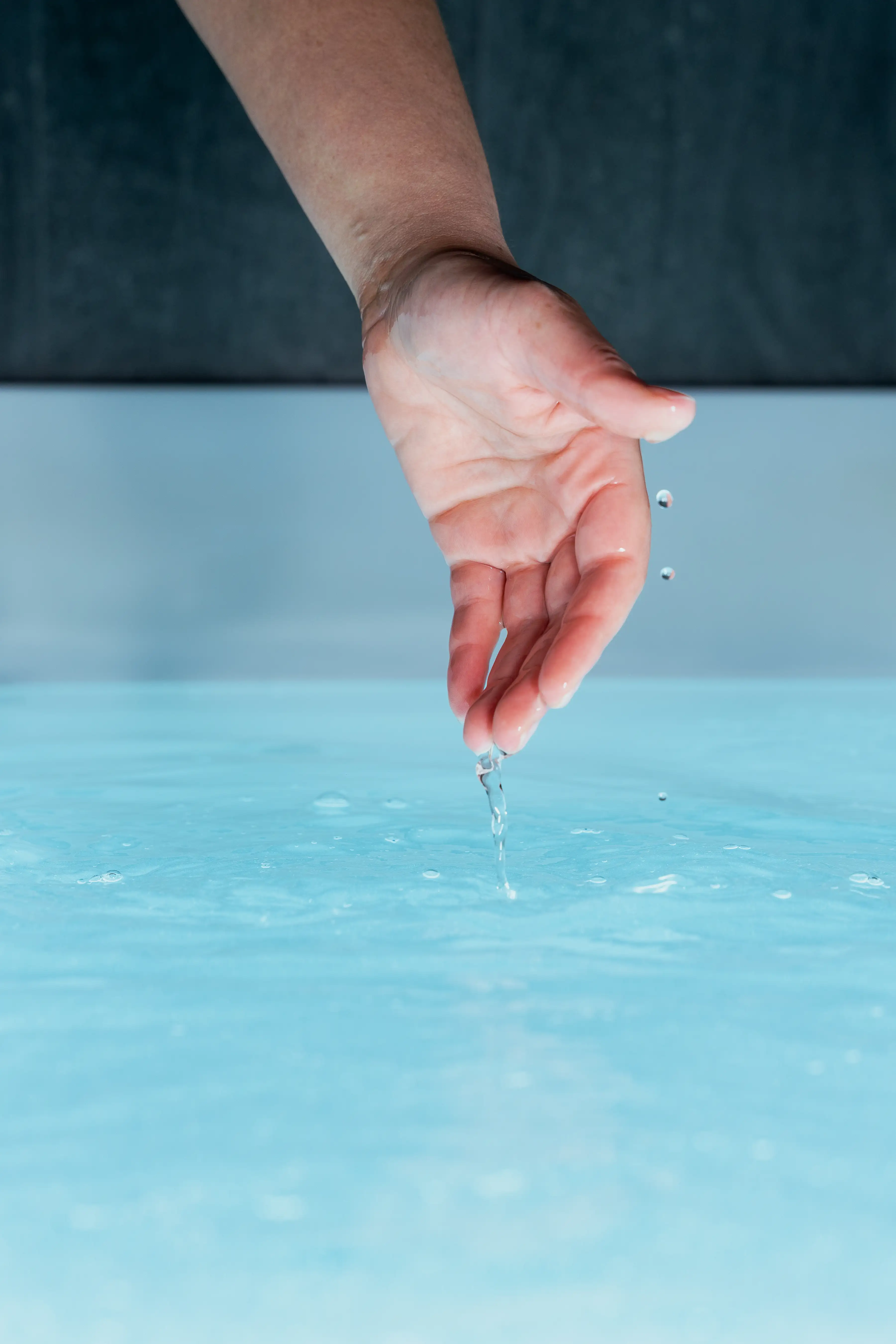 Cold plunge therapy at Revibe Wellness