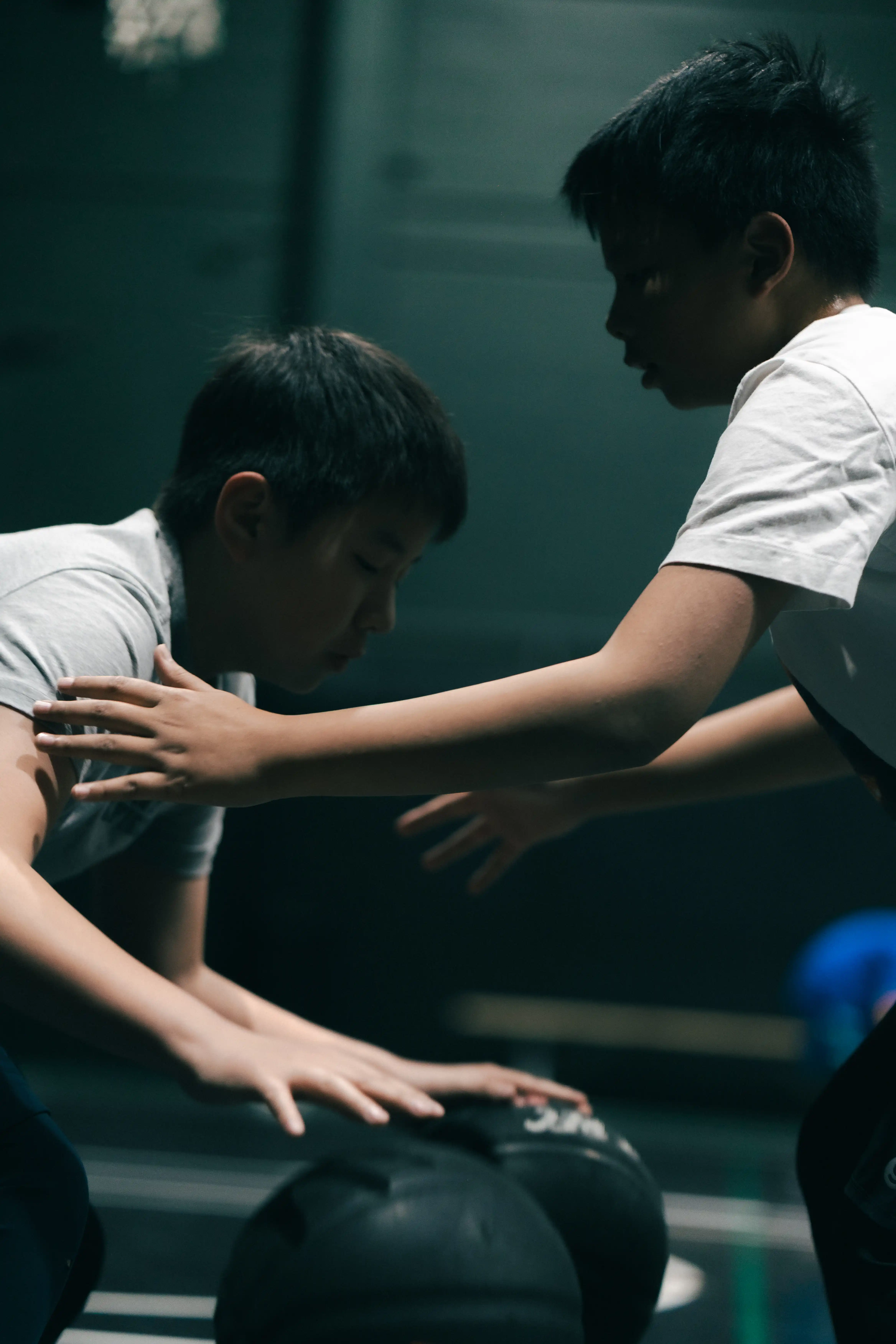 Recess Athletics basketball clinics — position-specific skill development